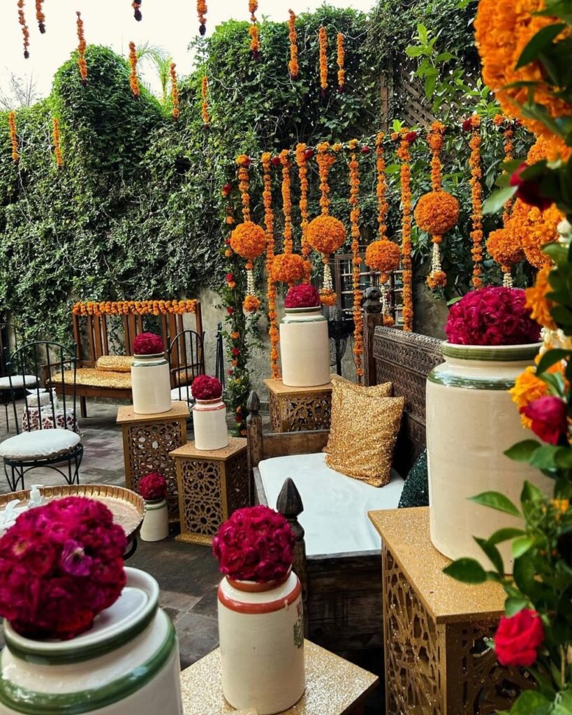 flower decoration in delhi