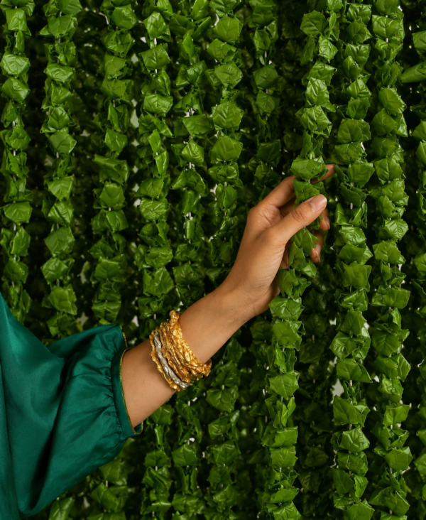 Fresh Ashoka Leaves String 12 Pcs